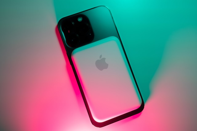 Εξερευνώντας τις Δυνατότητες των iPhone